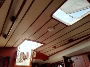 Thumbnail von Hallberg-Rassy 352