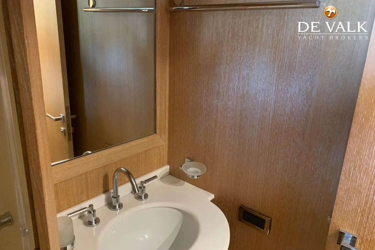 Thumbnail von Mangusta 72