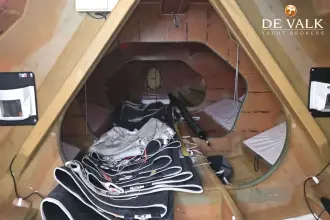 Thumbnail von Clase 40