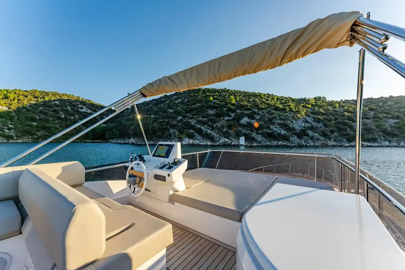 Thumbnail von Ferretti Yachts 550 La Seduction