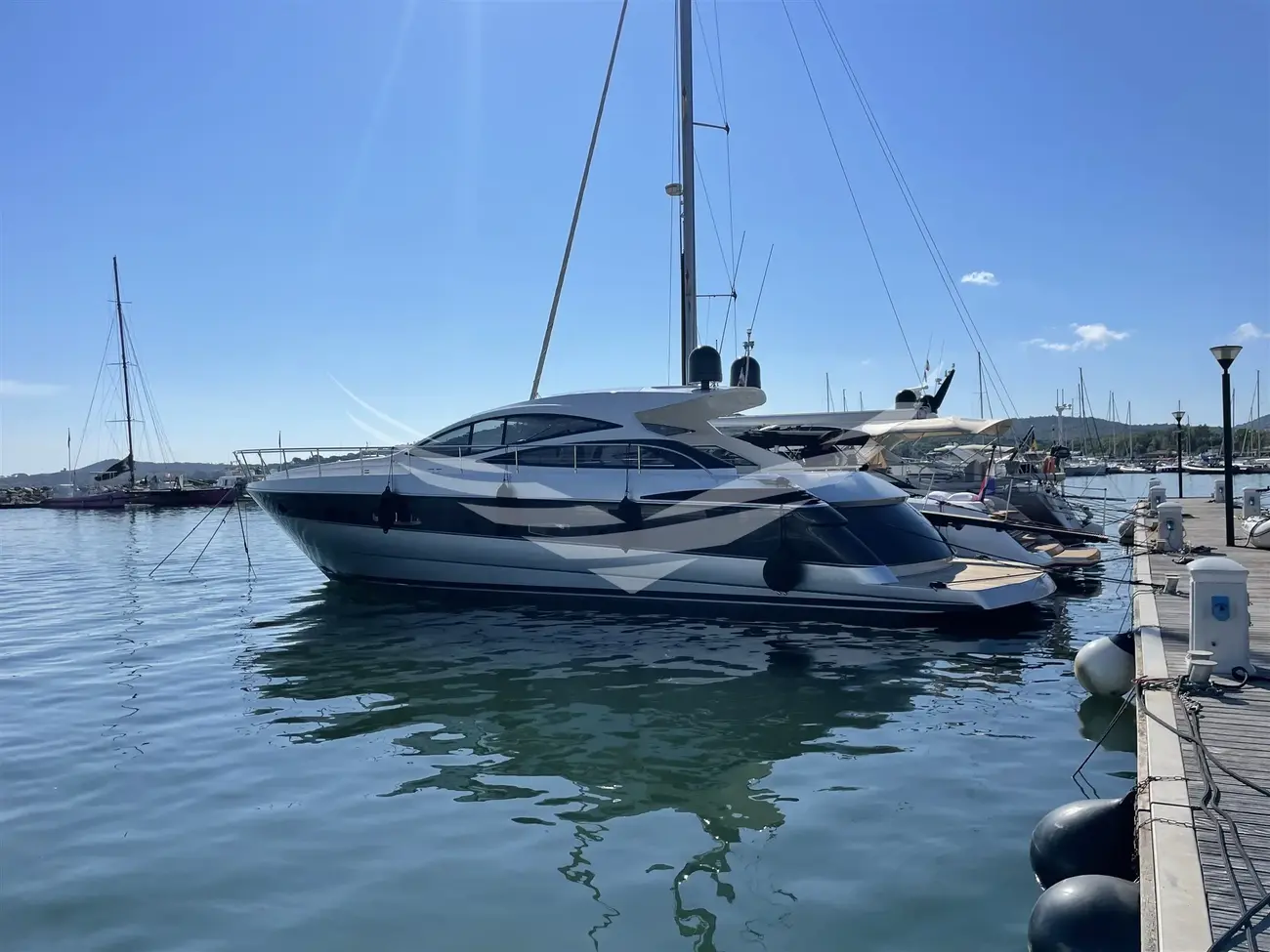 Thumbnail von Pershing 56