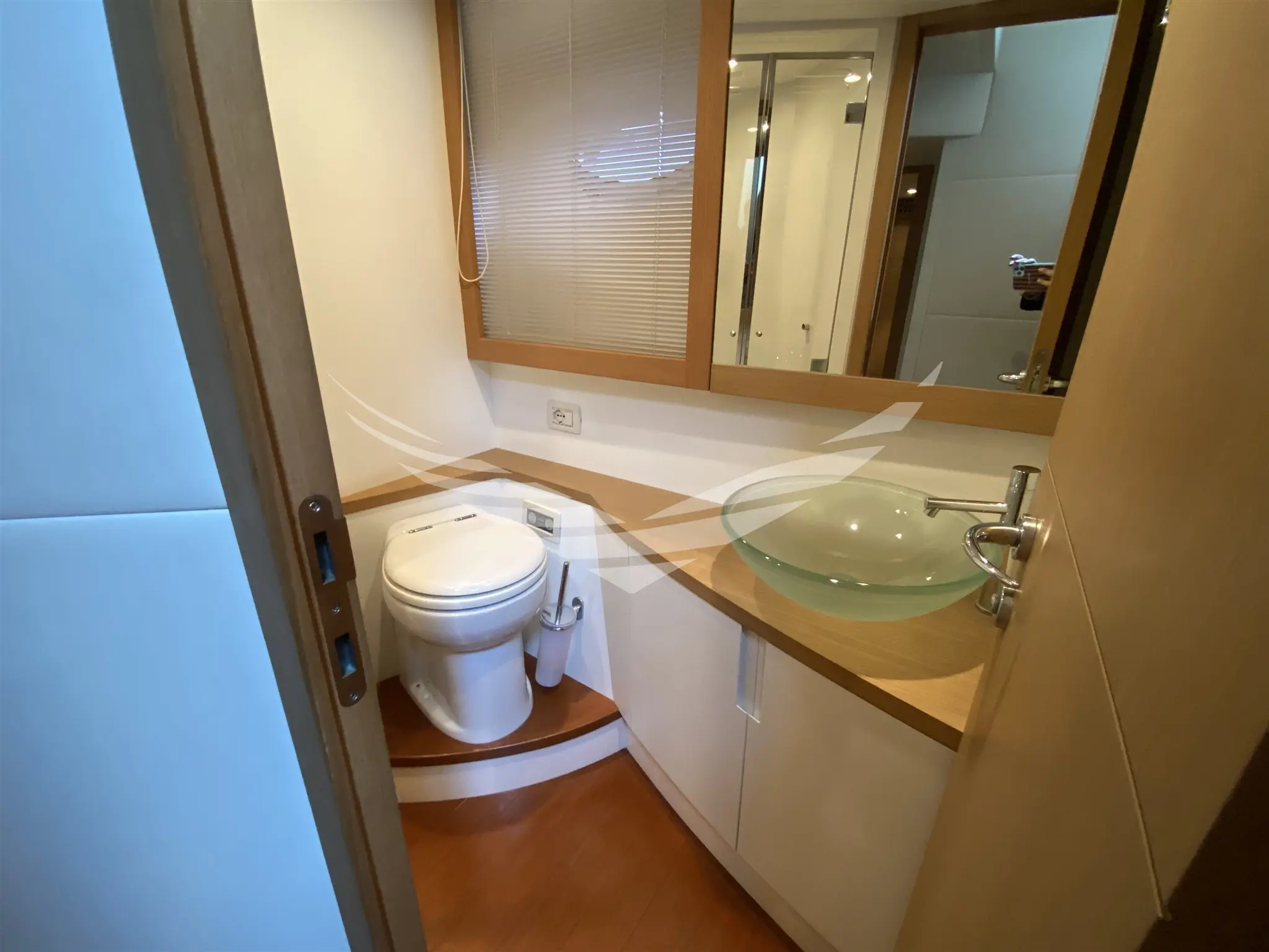 Thumbnail von Pershing 56