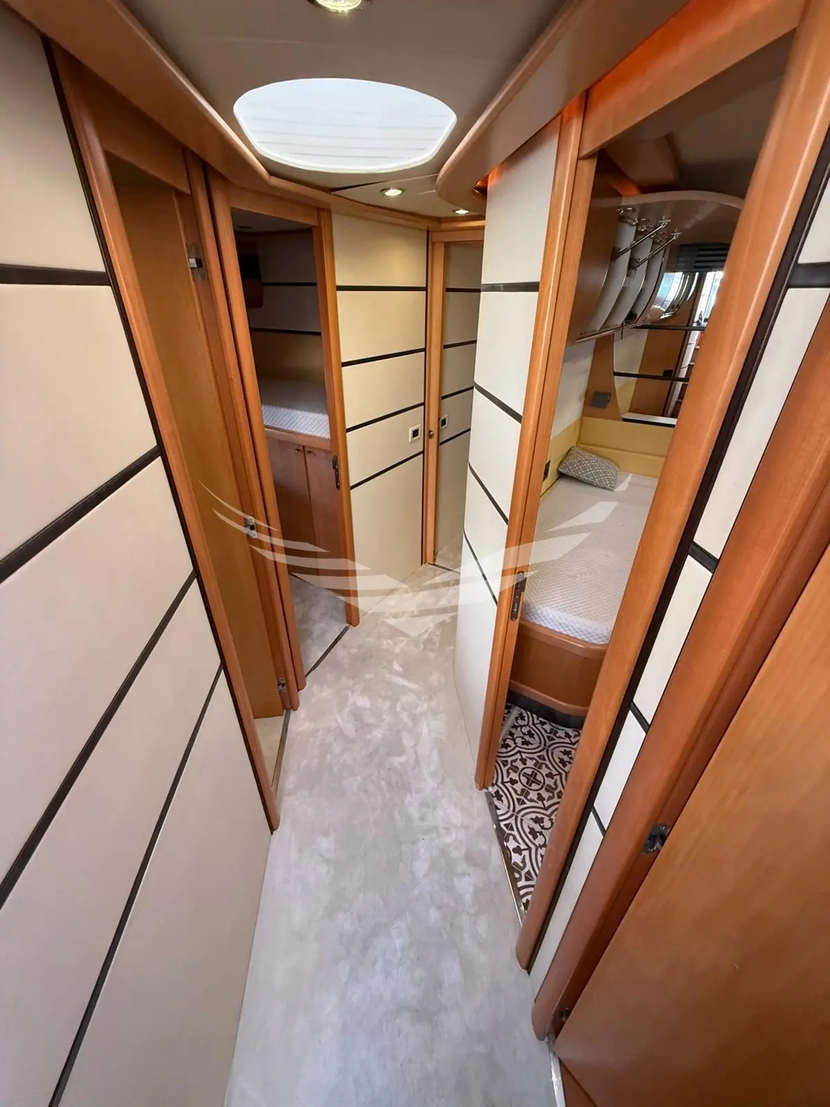 Thumbnail von Pershing 76