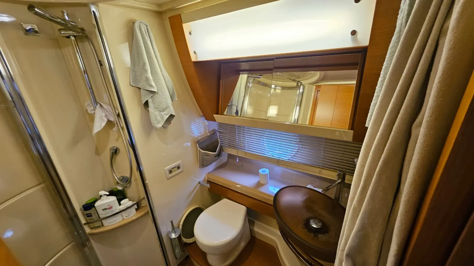 Thumbnail von Azimut 60