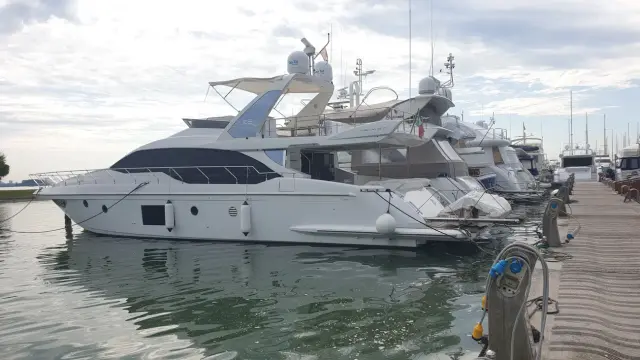 Azimut 66