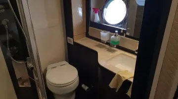 Thumbnail von Azimut 66