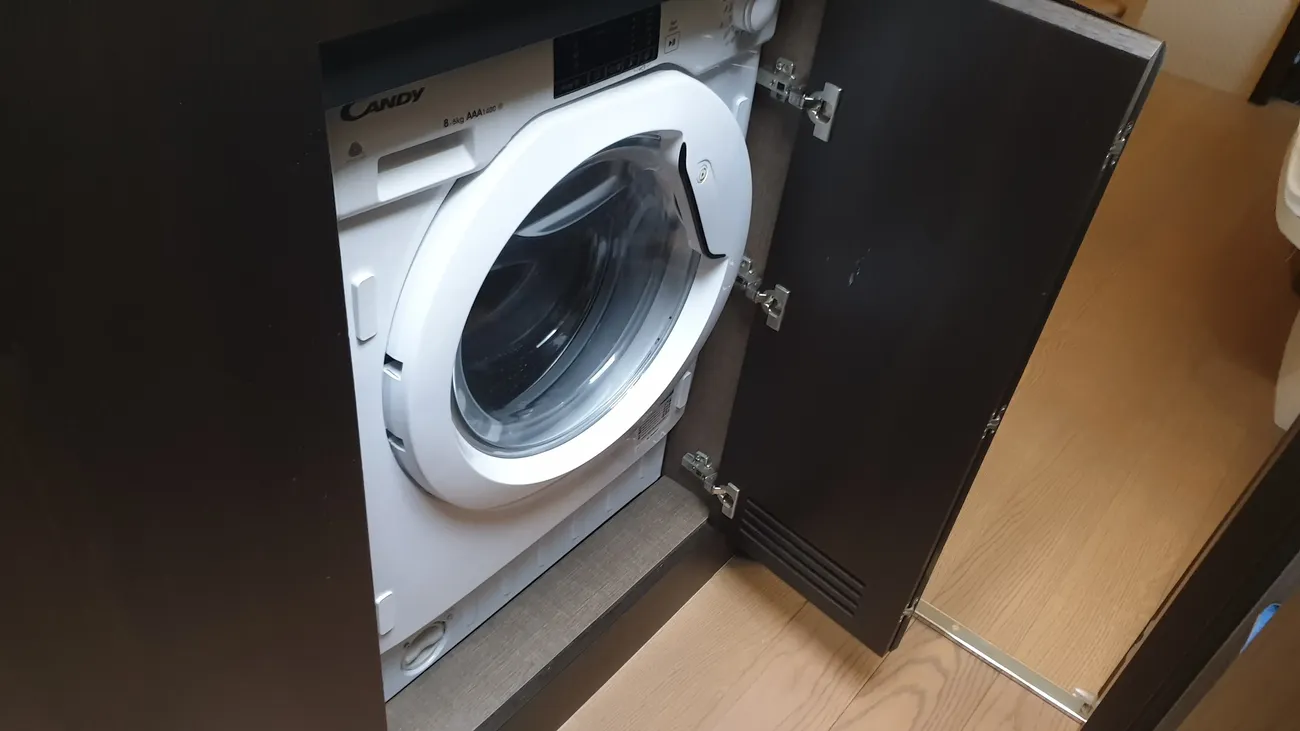 Thumbnail von Azimut 66