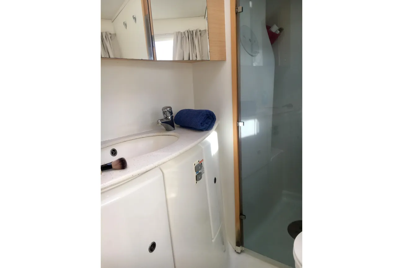 Thumbnail von Lagoon 440 REWIND