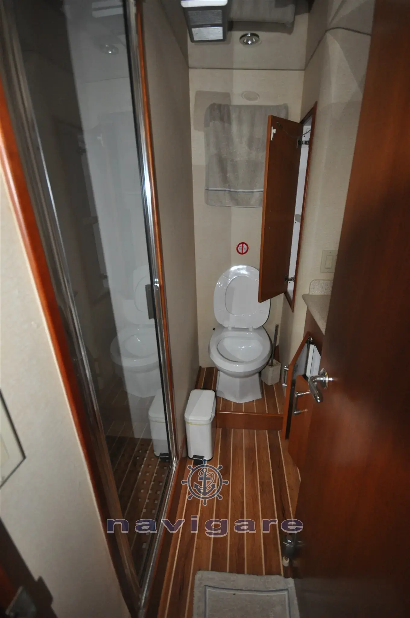 Thumbnail von Hatteras 50 Convertible