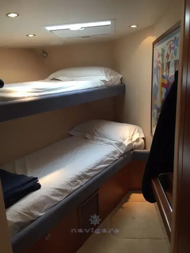 Thumbnail von Hatteras 50 Convertible