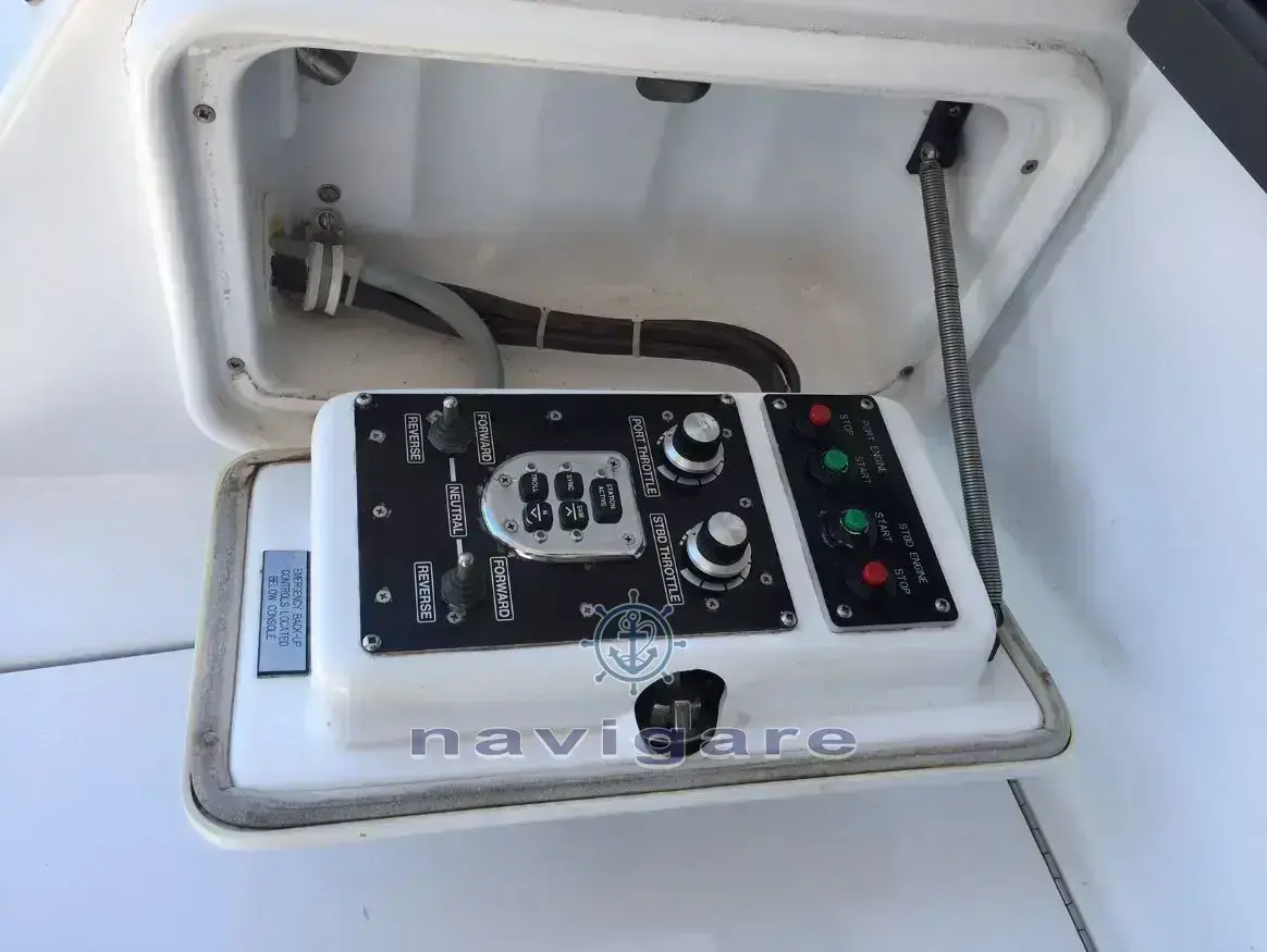 Thumbnail von Hatteras 50 Convertible