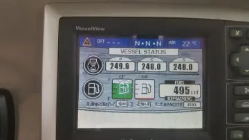 Thumbnail von Boston Whaler 345 Conquest