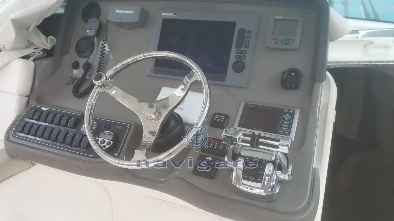 Thumbnail von Boston Whaler 345 Conquest