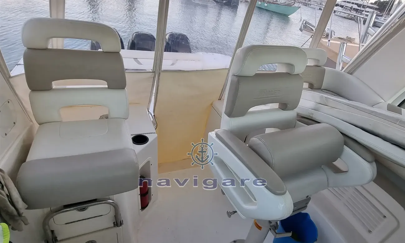 Thumbnail von Boston Whaler 345 Conquest