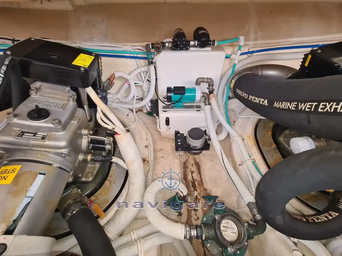 Thumbnail von Tiara Yachts 3900 Sovran