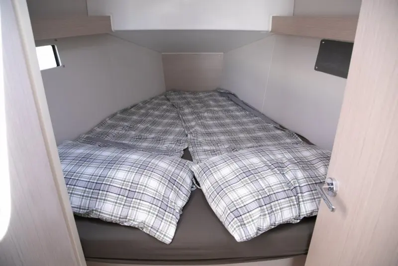 Thumbnail von Beneteau Oceanis 34.1