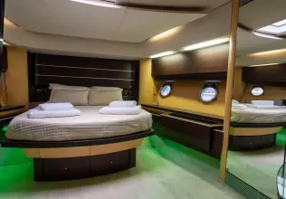 Thumbnail von Azimut 86s