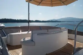 Thumbnail von Benetti Tradition 100