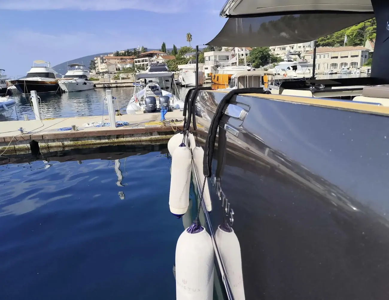 Thumbnail von Invictus TT460