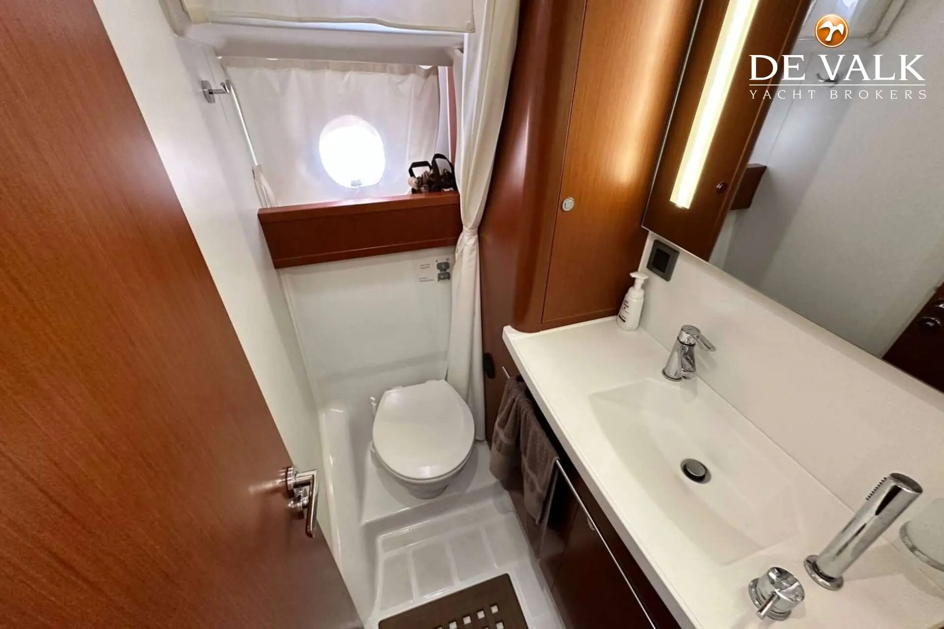 Thumbnail von Beneteau Swift Trawler 44