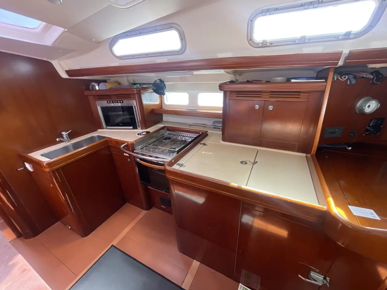 Thumbnail von Beneteau Oceanis 523 Magic