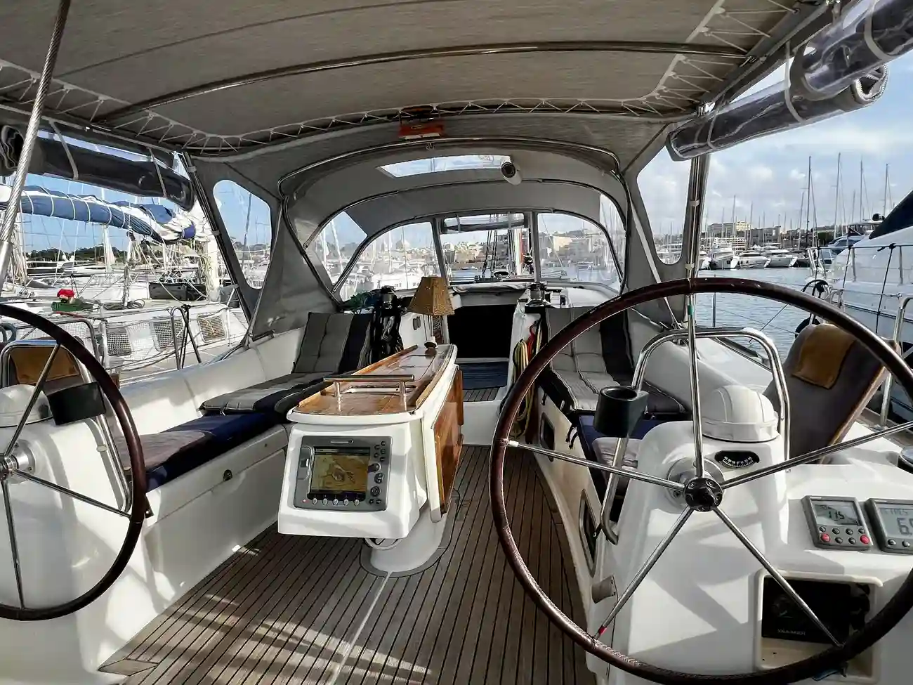 Thumbnail von Beneteau 50 Oceanis