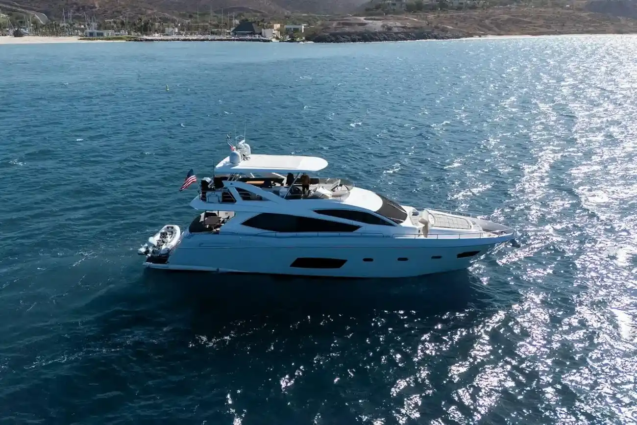 Sunseeker 75 Yacht