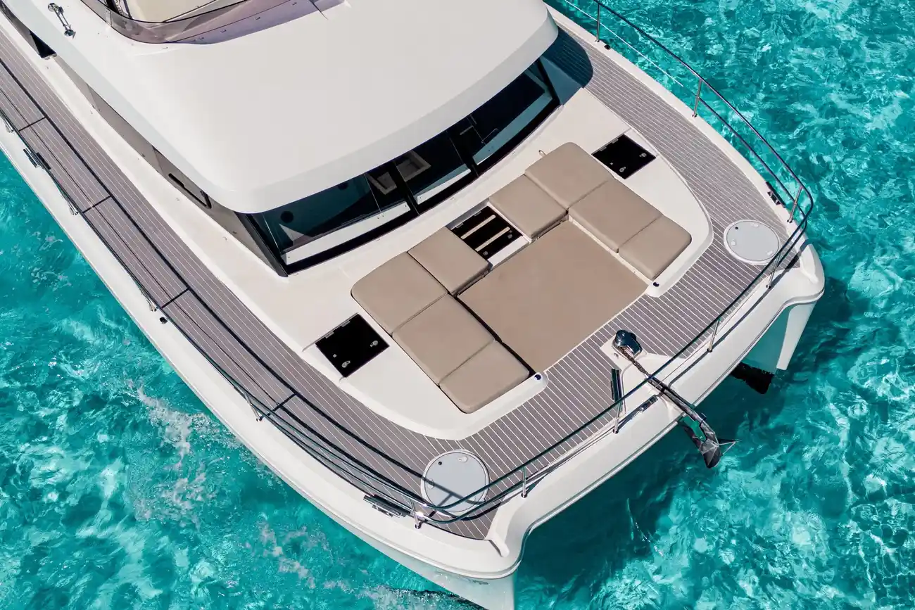 Thumbnail von Fountaine Pajot MY 6