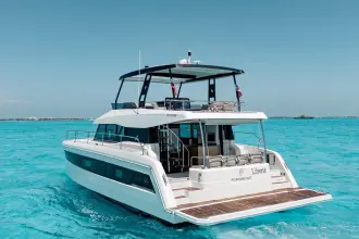 Thumbnail von Fountaine Pajot MY 6