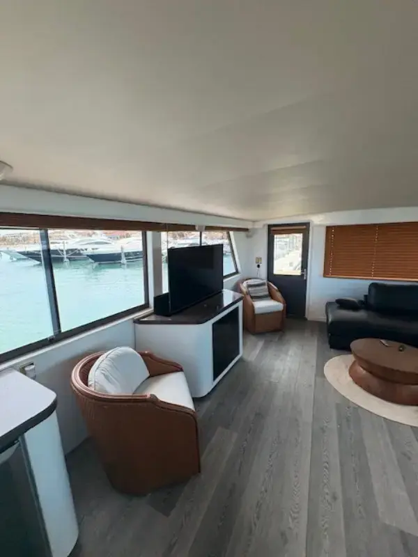 Thumbnail von Hatteras 70 Convertible ISLAND