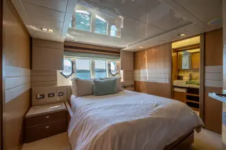 Thumbnail von Ferretti Yachts Custom Line 100