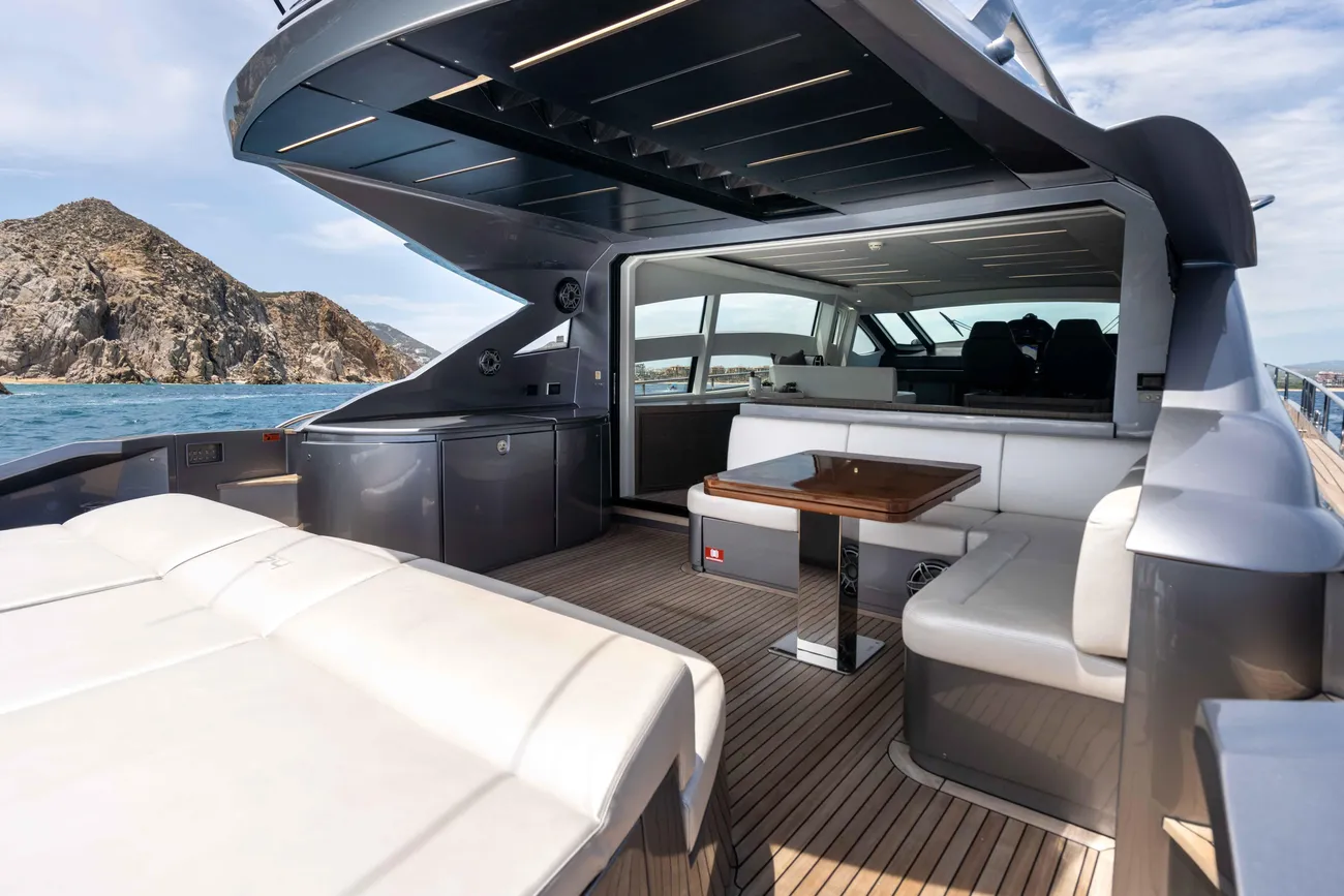 Thumbnail von Pershing 74 One Spin 2