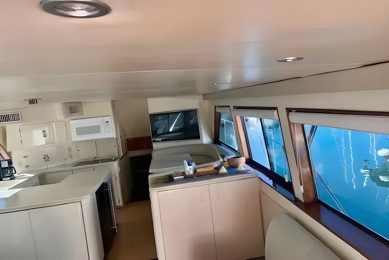 Thumbnail von Hatteras 65 Convertible ABUELO