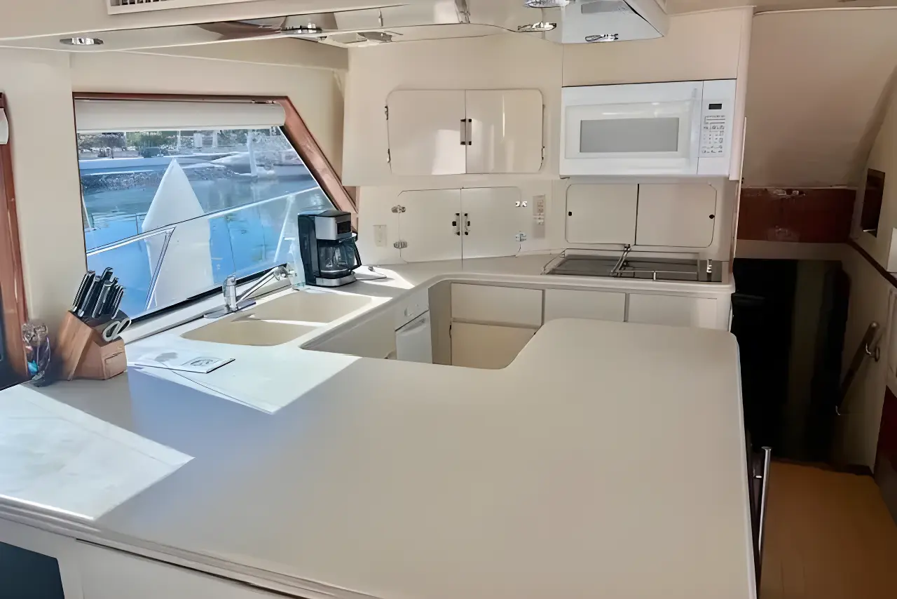 Thumbnail von Hatteras 65 Convertible ABUELO