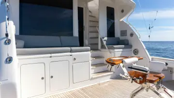 Thumbnail von Bertram 67 Convertible Chill 'N