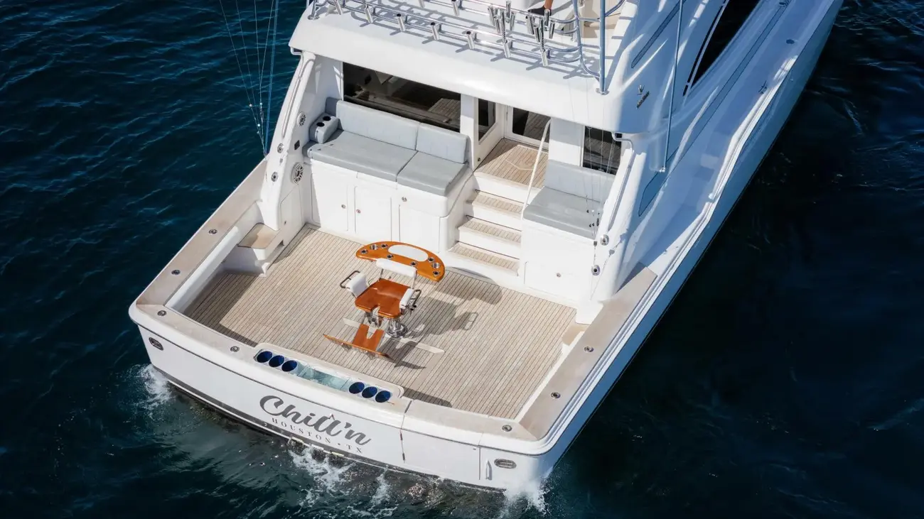 Thumbnail von Bertram 67 Convertible Chill 'N