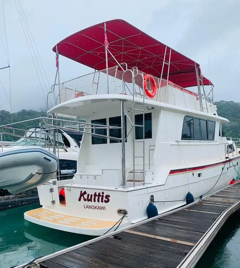 Thumbnail von Hatteras 58 Classic