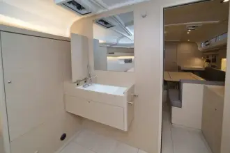 Thumbnail von Beneteau Oceanis 40.1