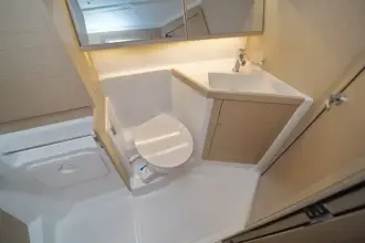 Thumbnail von Beneteau Oceanis 40.1