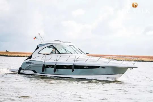 Formula 45 Yacht