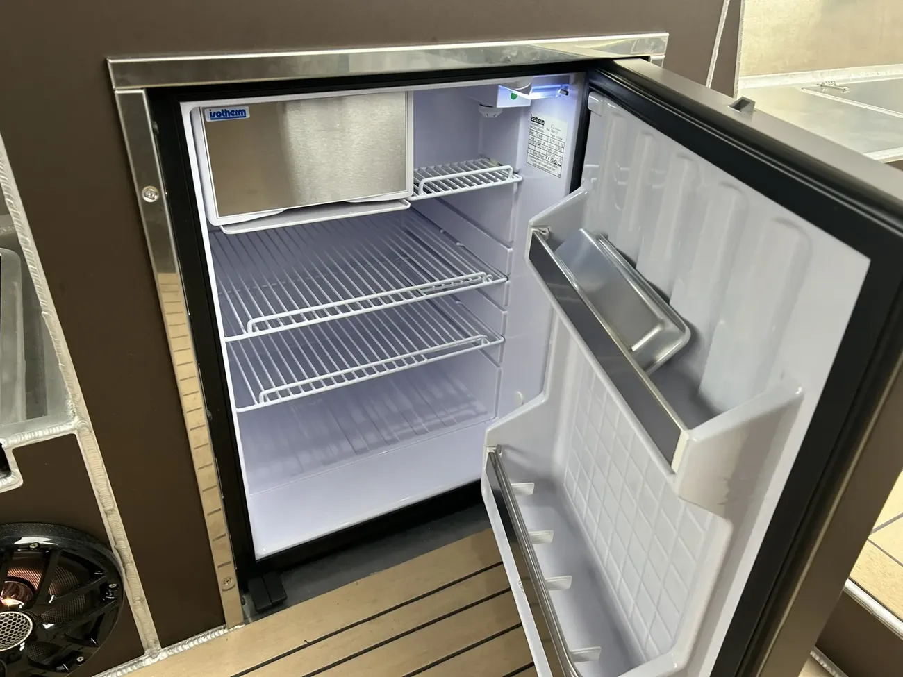 Thumbnail von Van Vossen Tender 888 sport op voorraad