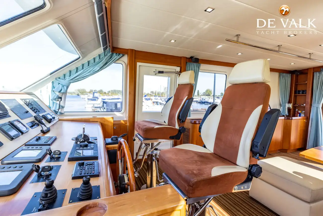 Thumbnail von Vennekens Trawler 1800