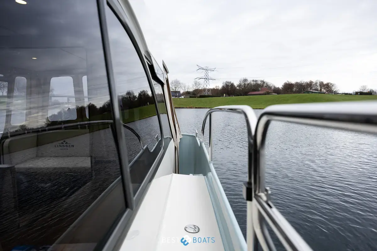 Thumbnail von Linssen 30 SL Sedan