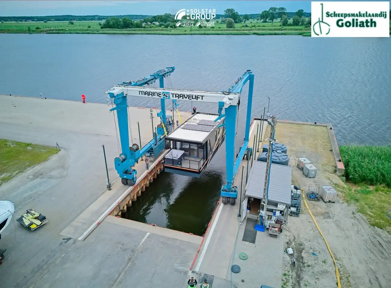 Thumbnail von Solstar Houseboat Navigator M