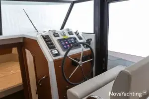 Thumbnail von Beneteau Swift Trawler 30