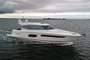 Thumbnail von Prestige 560 S