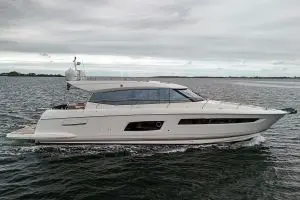 Thumbnail von Prestige 560 S