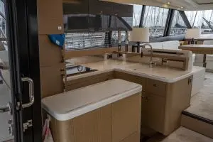 Thumbnail von Prestige 560 S