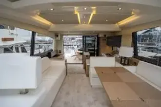 Thumbnail von Prestige 560 S