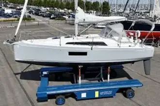Thumbnail von Beneteau Oceanis 30.1